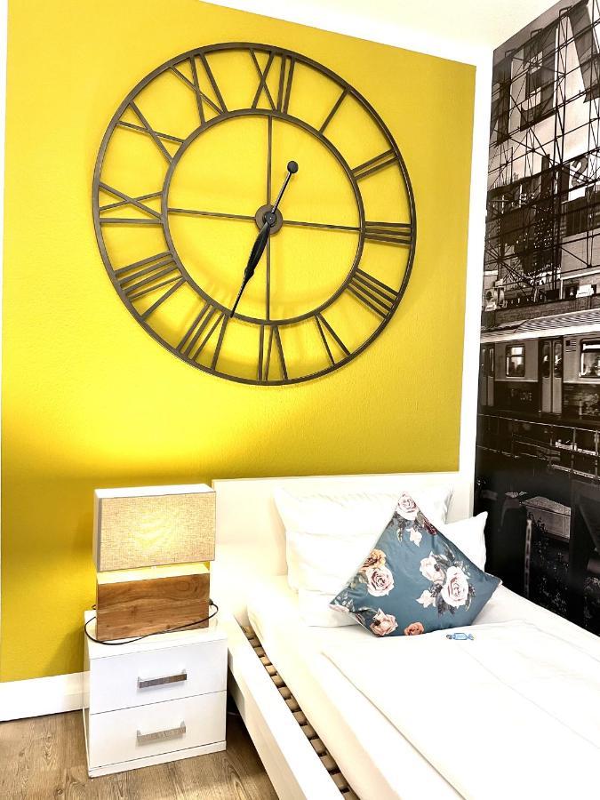 Boutique Apartment Am Bahnhof Friburgo in Brisgovia Esterno foto