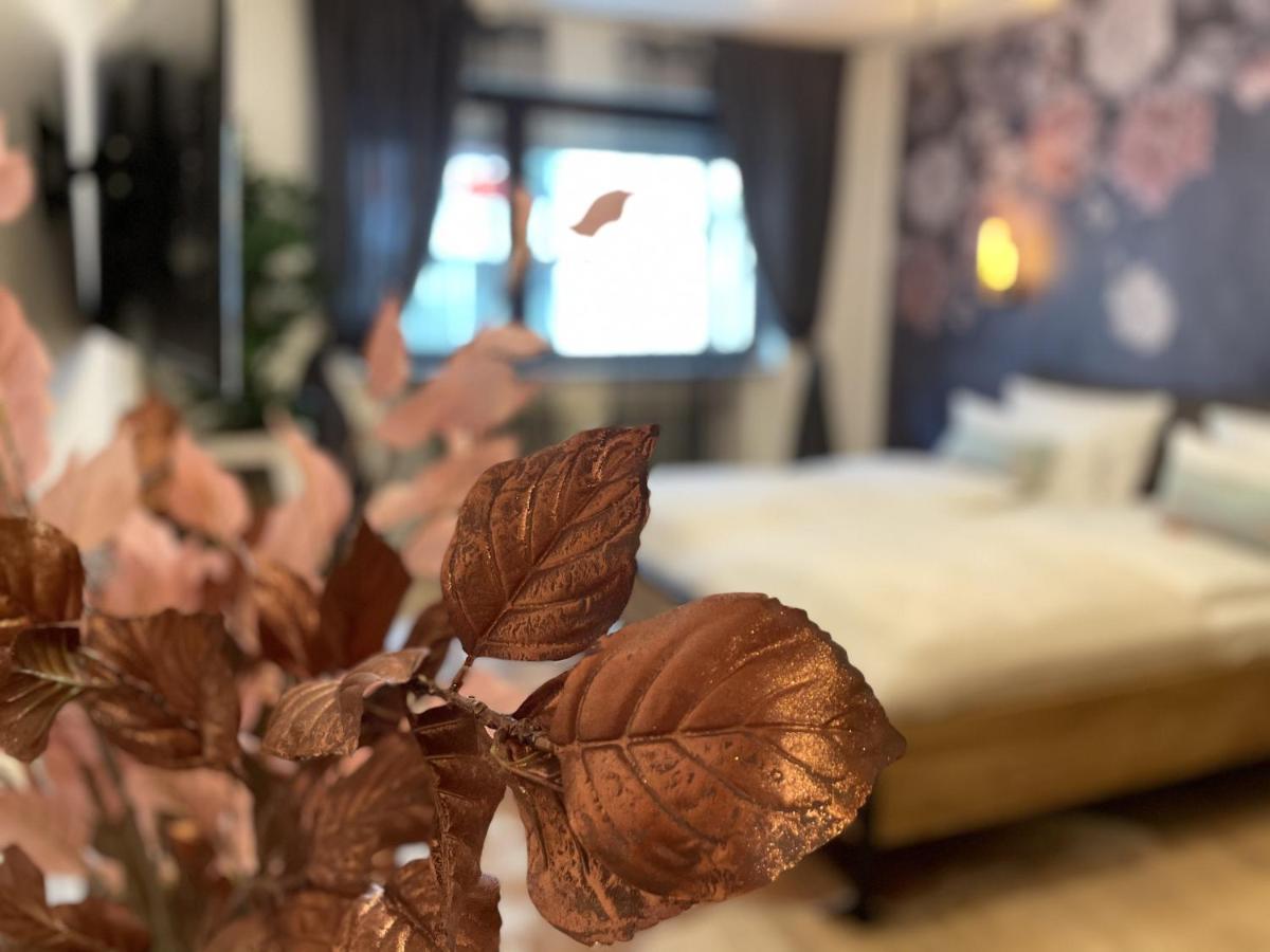 Boutique Apartment Am Bahnhof Friburgo in Brisgovia Esterno foto