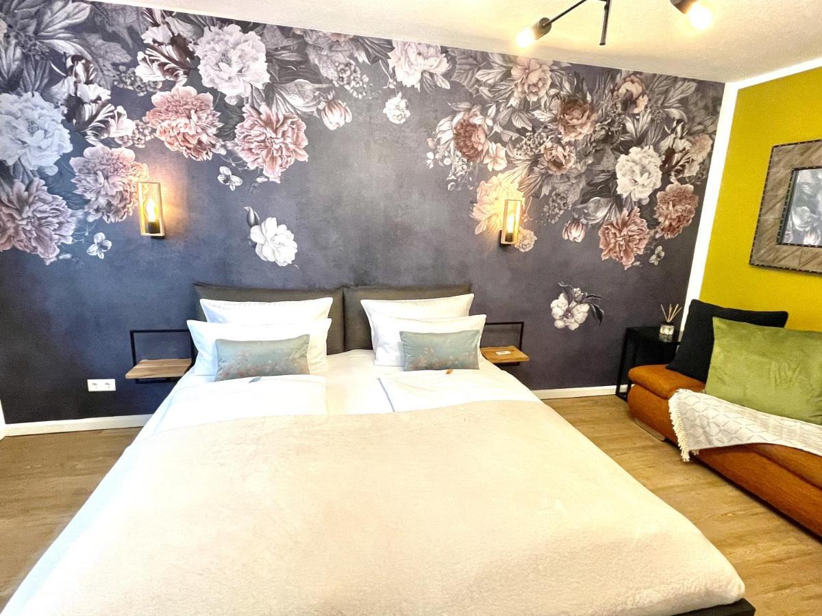 Boutique Apartment Am Bahnhof Friburgo in Brisgovia Esterno foto